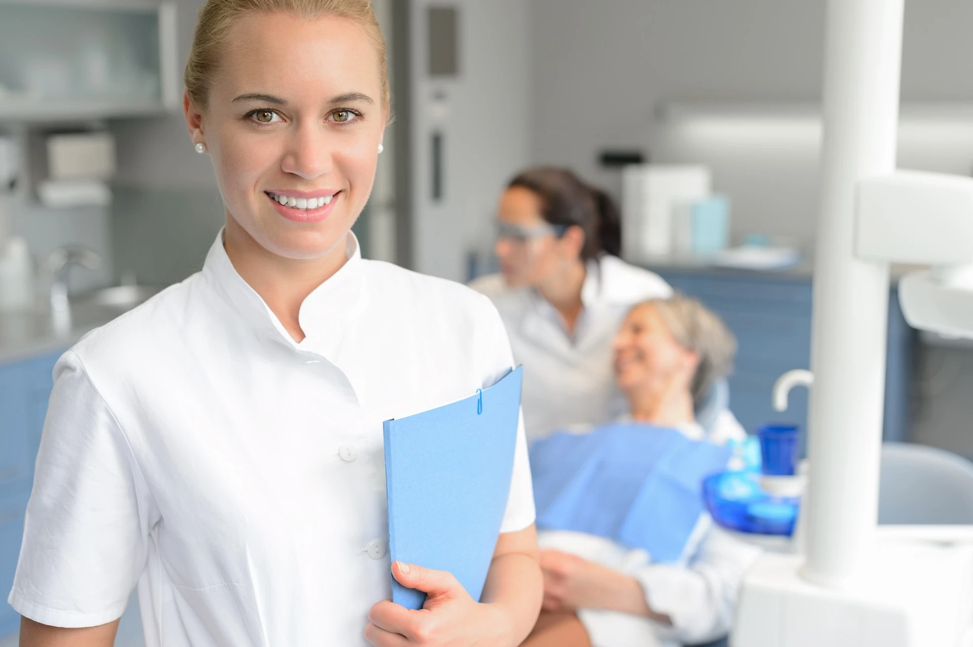 Como escolher o melhor dentista para o tipo de tratamento dental que você necessita